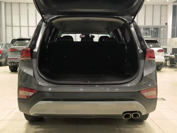 Hyundai Santa Fe III Рестайлинг с пробегом 2018 года, цена 2 990 000 рублей, 118000 км, внедорожник, Автокод Объявления