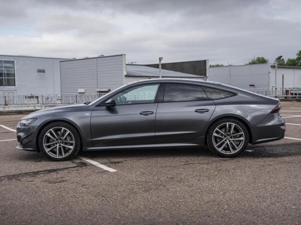 Audi A7 II (4K) с пробегом 2021 года, цена 5 398 000 рублей, 93500 км, лифтбек, Автокод Объявления