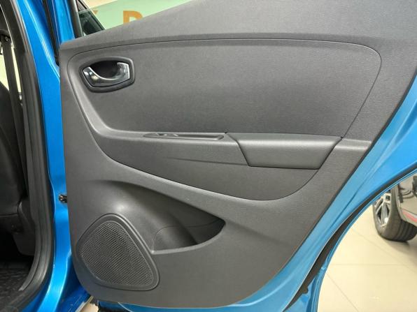 Renault Kaptur I с пробегом 2016 года, цена 1 120 000 рублей, 223000 км, внедорожник, Автокод Объявления