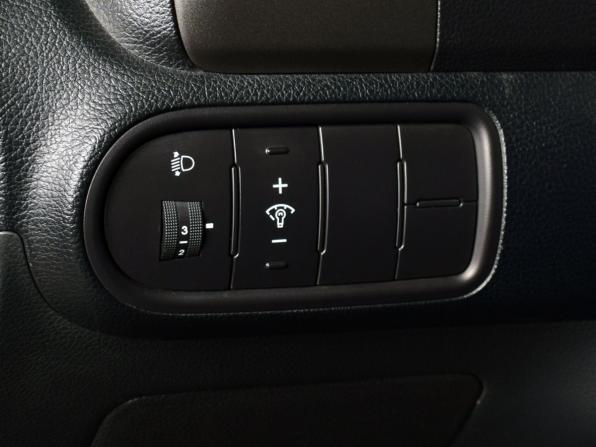 Kia Cerato III Рестайлинг (Classic) с пробегом 2019 года, цена 1 099 995 рублей, 241145 км, седан, Автокод Объявления