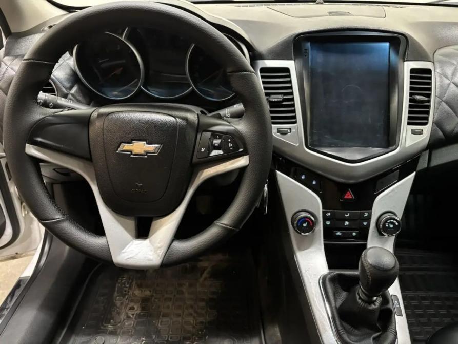 Chevrolet Cruze I Саратов  - изображение 10