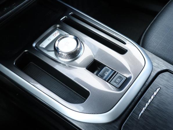 Haval Jolion I Рестайлинг с пробегом 2024 года, цена 2 130 000 рублей, 31000 км, внедорожник, Автокод Объявления