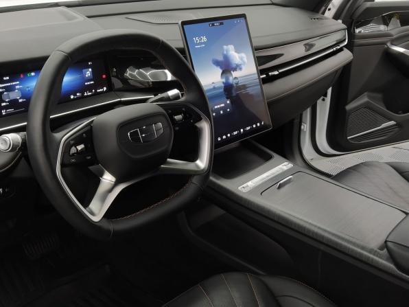 Geely Preface I с пробегом 2024 года, цена 2 550 000 рублей, 16831 км, седан, Автокод Объявления
