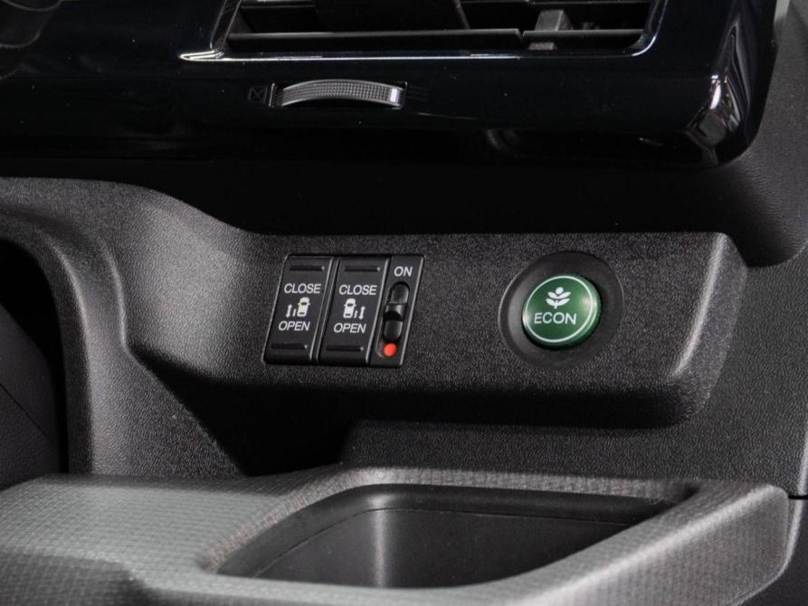 Honda Stepwgn V Рестайлинг Тюмень  - изображение 22