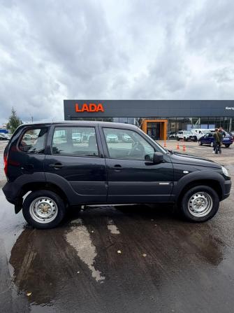 Chevrolet Niva I Рестайлинг с пробегом 2016 года, цена 630 000 рублей, 79000 км, внедорожник, Автокод Объявления
