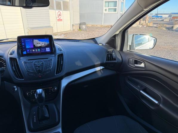 Ford Kuga II с пробегом 2014 года, цена 1 050 000 рублей, 179400 км, внедорожник, Автокод Объявления