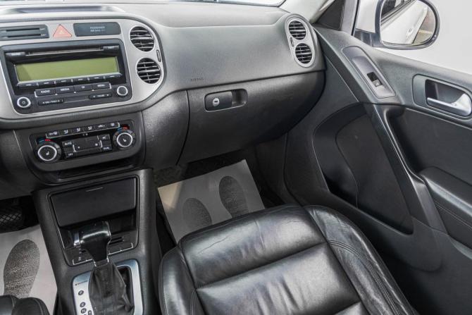 Volkswagen Tiguan I с пробегом 2010 года, цена 1 199 000 рублей, 298000 км, внедорожник, Автокод Объявления