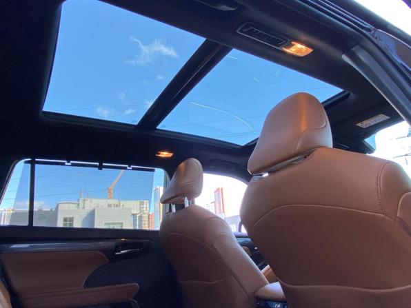 Toyota Highlander IV (XU70) с пробегом 2021 года, цена 4 474 000 рублей, 134296 км, внедорожник, Автокод Объявления