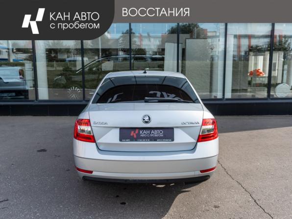 Skoda Octavia III (A7) Рестайлинг с пробегом 2018 года, цена 2 099 300 рублей, 60000 км, лифтбек, Автокод Объявления