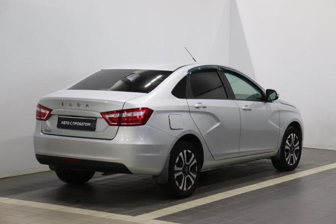 Lada (ВАЗ) Vesta I с пробегом 2021 года, цена 984 000 рублей, 93966 км, седан, Автокод Объявления