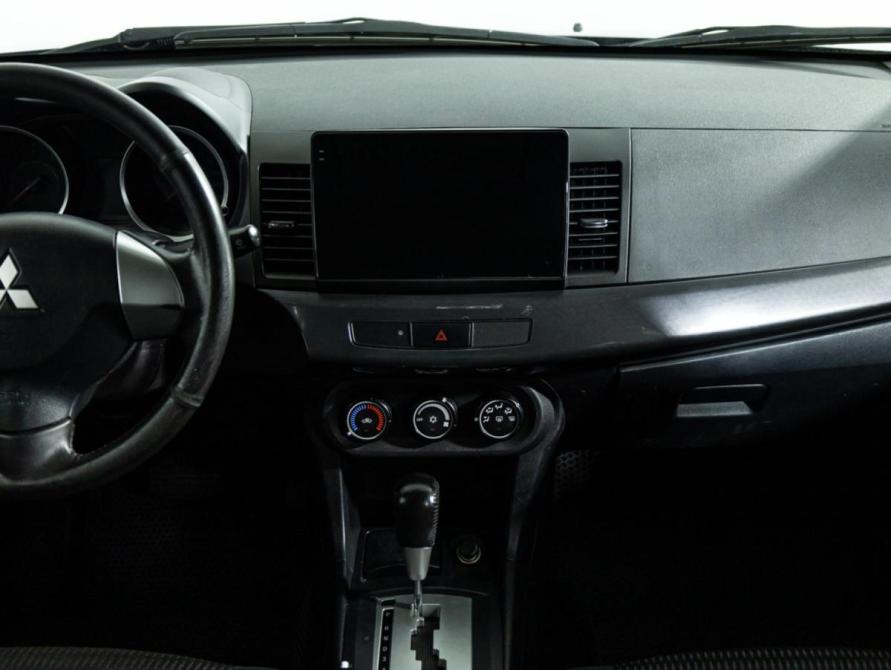 Mitsubishi Lancer X Рестайлинг Санкт-Петербург  - изображение 15
