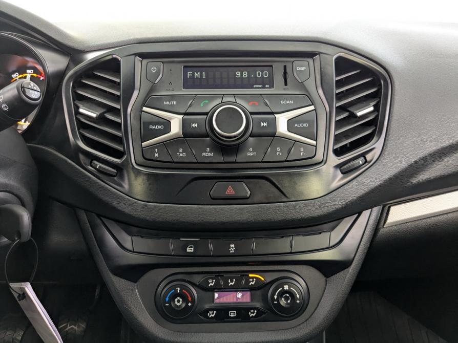 Lada (ВАЗ) Vesta I Москва  - изображение 25