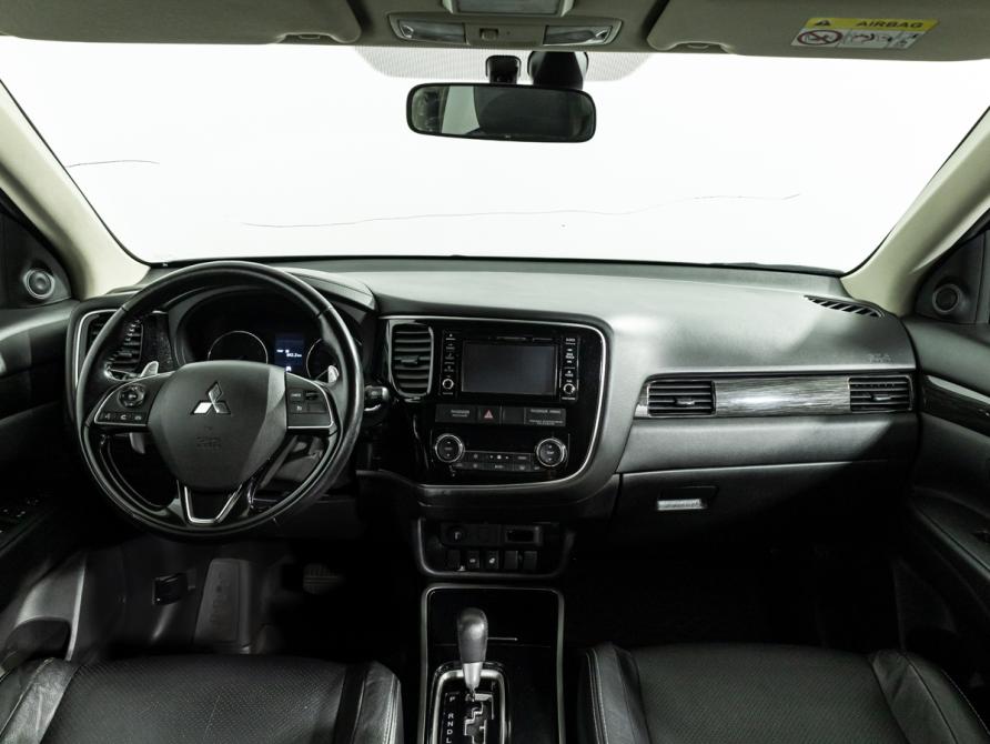 Mitsubishi Outlander III Рестайлинг 2 Санкт-Петербург  - изображение 13