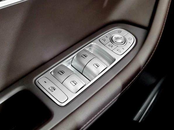 Chery Tiggo 7L I с пробегом 2024 года, цена 2 500 000 рублей, 11621 км, внедорожник, Автокод Объявления