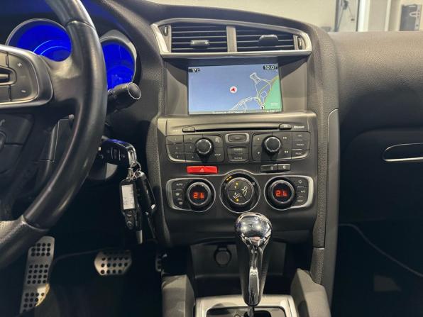 Citroen DS4 с пробегом 2012 года, цена 698 000 рублей, 92558 км, хэтчбек, Автокод Объявления