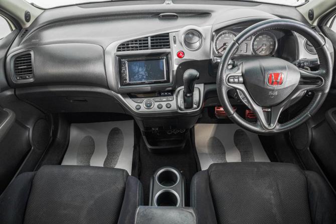 Honda Stream II с пробегом 2007 года, цена 999 000 рублей, 328000 км, компактвэн, Автокод Объявления