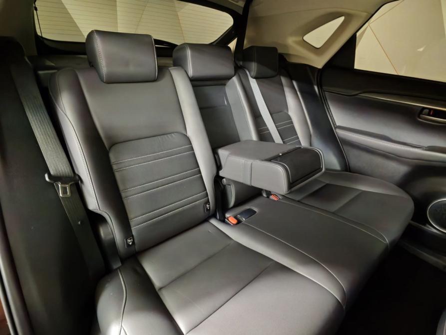 Lexus NX I Рестайлинг Москва  - изображение 17