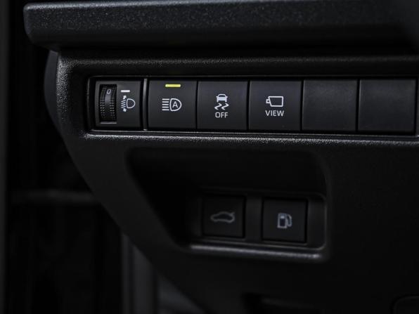 Toyota Camry IX (XV80) China Market с пробегом 2026 года, цена 4 280 000 рублей, 153 км, седан, Автокод Объявления