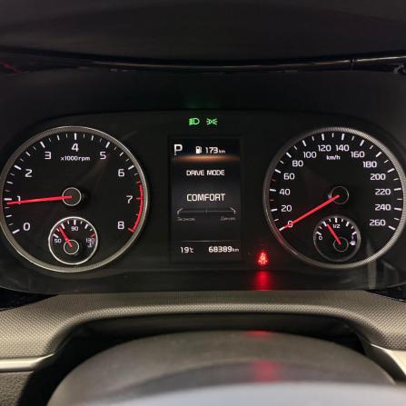 Kia K5 III с пробегом 2020 года, цена 2 470 000 рублей, 68389 км, седан, Автокод Объявления