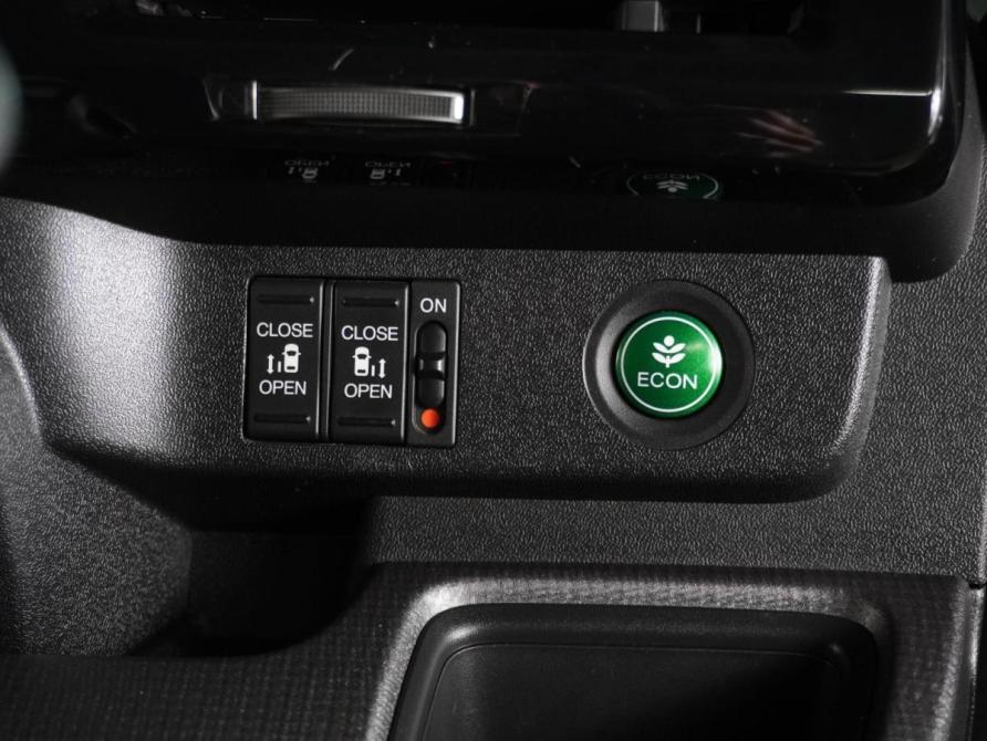 Honda Stepwgn V Рестайлинг Воронеж  - изображение 15