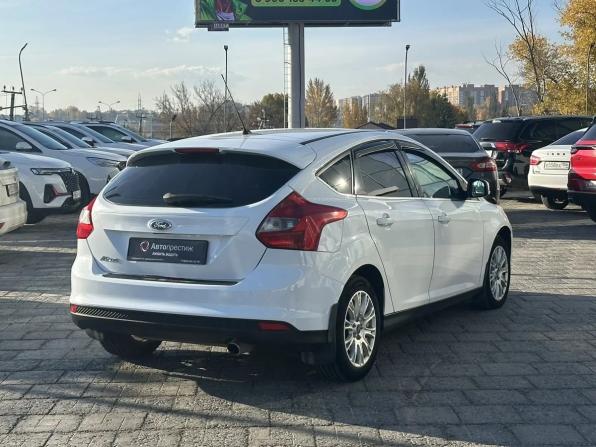Ford Focus III с пробегом 2013 года, цена 755 000 рублей, 136036 км, хэтчбек, Автокод Объявления
