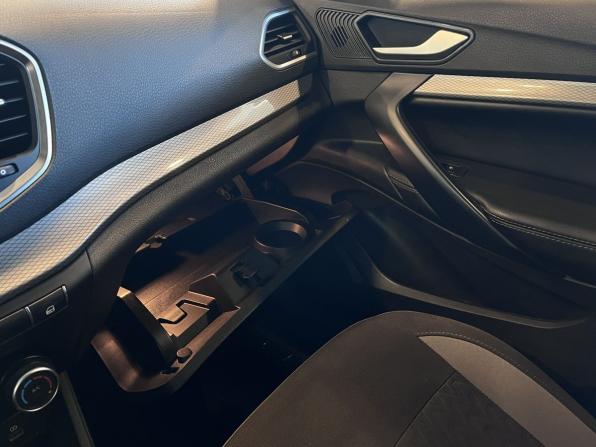 Lada (ВАЗ) Vesta I Рестайлинг (NG) с пробегом 2023 года, цена 1 160 000 рублей, 71697 км, седан, Автокод Объявления
