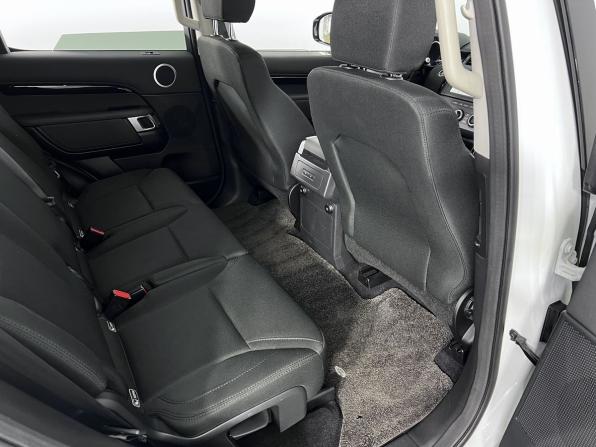 Land Rover Discovery V с пробегом 2019 года, цена 3 899 000 рублей, 77296 км, внедорожник, Автокод Объявления