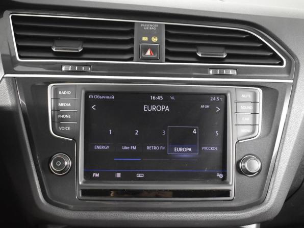Volkswagen Tiguan II с пробегом 2017 года, цена 1 987 200 рублей, 180585 км, внедорожник, Автокод Объявления