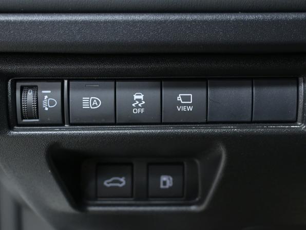 Toyota Camry IX (XV80) China Market с пробегом 2025 года, цена 4 000 000 рублей, 14258 км, седан, Автокод Объявления