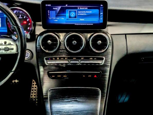 Mercedes-Benz C-Класс IV (W205) Рестайлинг с пробегом 2019 года, цена 2 600 000 рублей, 127233 км, седан, Автокод Объявления