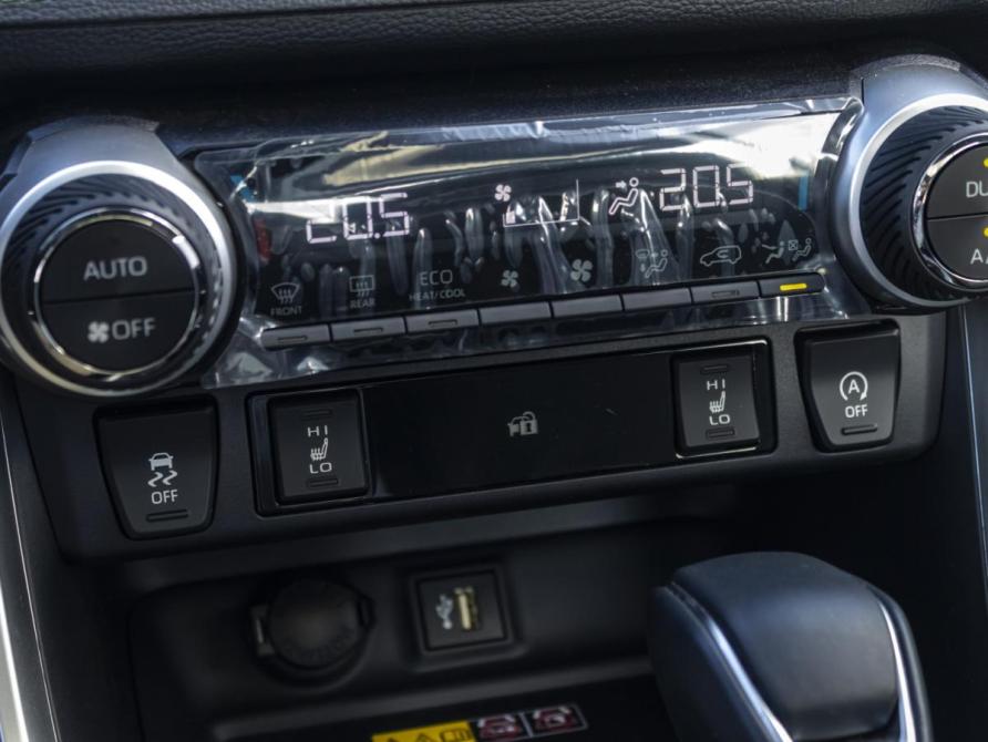 Toyota RAV4 V (XA50) Москва  - изображение 40