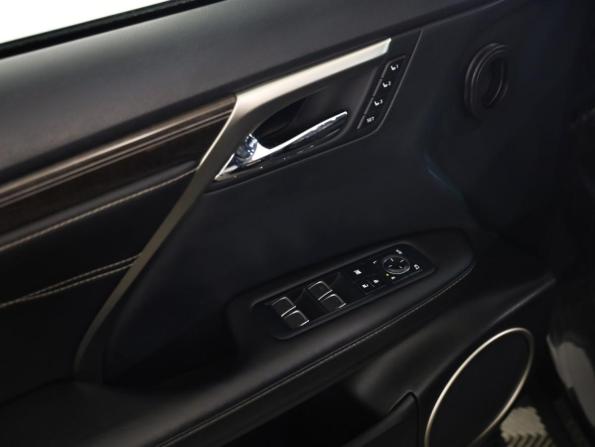 Lexus RX IV Рестайлинг с пробегом 2019 года, цена 3 190 000 рублей, 147061 км, внедорожник, Автокод Объявления