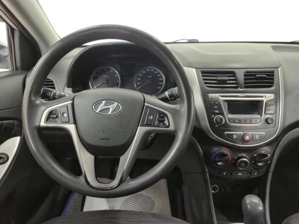 Hyundai Solaris I Рестайлинг с пробегом 2016 года, цена 715 000 рублей, 200576 км, седан, Автокод Объявления