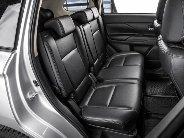 Mitsubishi Outlander III с пробегом 2012 года, цена 1 339 000 рублей, 217948 км, внедорожник, Автокод Объявления
