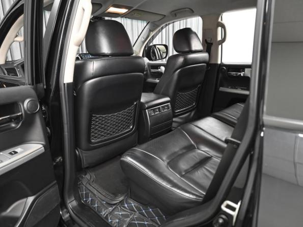 Toyota Land Cruiser 200 Series Рестайлинг 1 с пробегом 2013 года, цена 3 090 000 рублей, 296463 км, внедорожник, Автокод Объявления