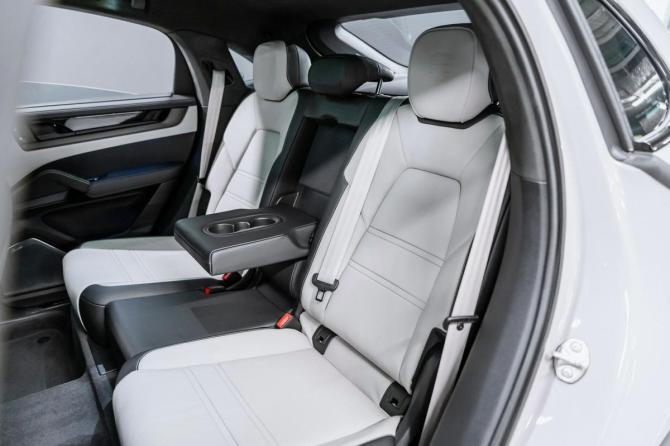 Новый Porsche Cayenne III Рестайлинг 2026 года, цена 23 900 000 рублей, внедорожник, Автокод Объявления