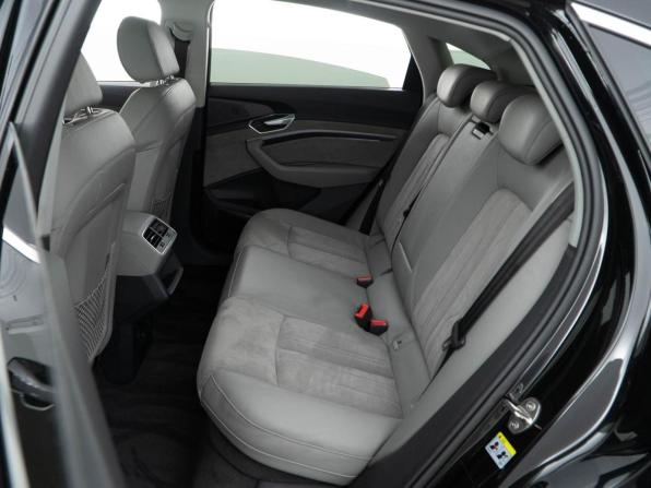 Audi e-tron Sportback I с пробегом 2020 года, цена 3 997 434 рубля, 114430 км, внедорожник, Автокод Объявления