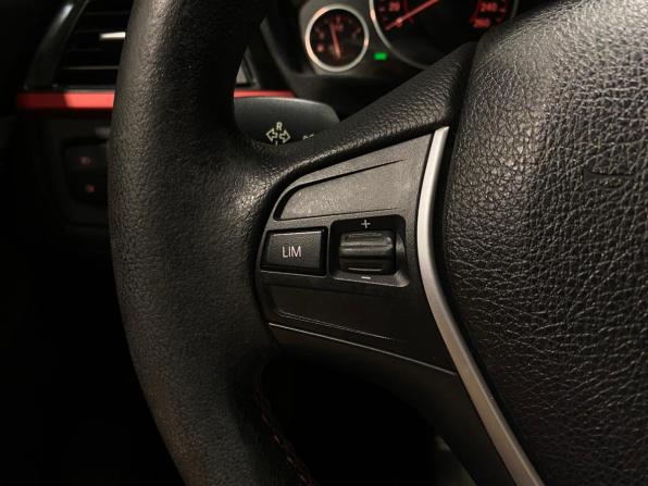 BMW 3 серии VI (F3x) с пробегом 2016 года, цена 2 350 000 рублей, 99796 км, лифтбек, Автокод Объявления