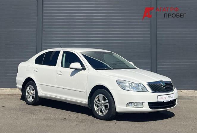 Skoda Octavia II (A5) Рестайлинг с пробегом 2012 года, цена 890 000 рублей, 188743 км, лифтбек, Автокод Объявления