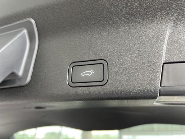 Geely Atlas Pro с пробегом 2022 года, цена 2 015 900 рублей, 39841 км, внедорожник, Автокод Объявления
