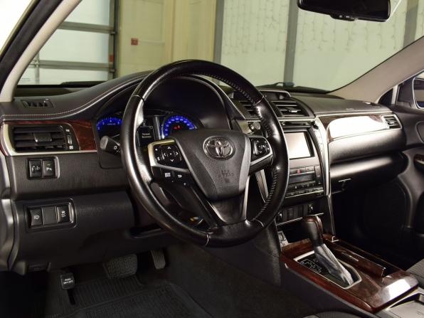Toyota Camry VII (XV50) Рестайлинг 2 с пробегом 2017 года, цена 2 099 999 рублей, 164583 км, седан, Автокод Объявления