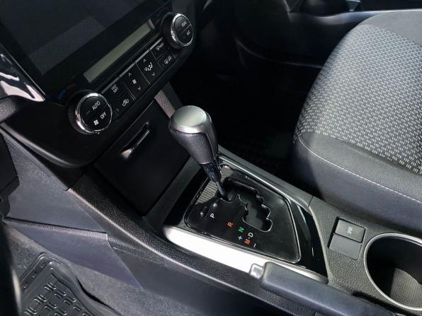 Toyota Corolla XI (E160 E170 E180) с пробегом 2014 года, цена 1 580 000 рублей, 89376 км, седан, Автокод Объявления