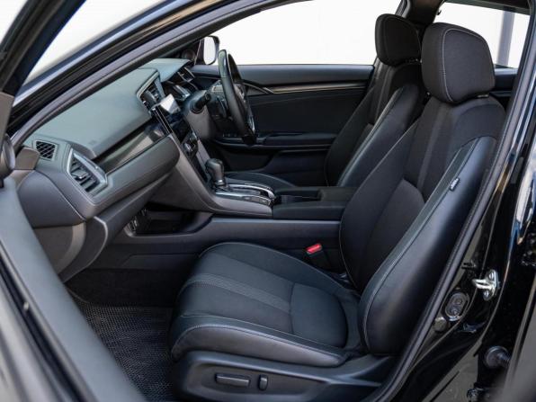 Honda Civic X Рестайлинг с пробегом 2020 года, цена 1 725 000 рублей, 131284 км, хэтчбек, Автокод Объявления