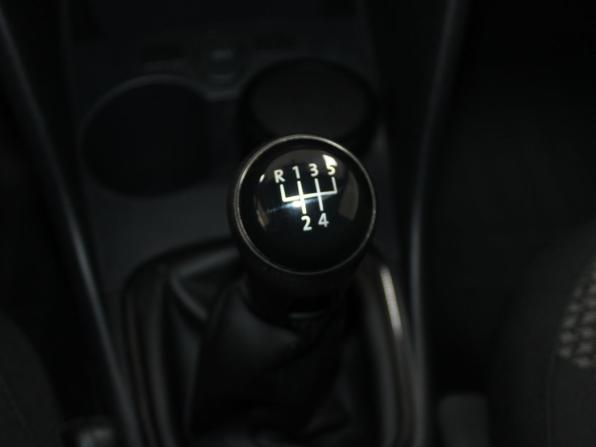 Volkswagen Polo V Рестайлинг с пробегом 2020 года, цена 1 299 900 рублей, 73494 км, седан, Автокод Объявления