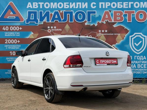 Volkswagen Polo V Рестайлинг с пробегом 2017 года, цена 750 000 рублей, 190000 км, седан, Автокод Объявления