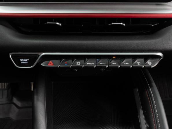 Geely Coolray I Рестайлинг с пробегом 2024 года, цена 2 249 000 рублей, 37725 км, внедорожник, Автокод Объявления