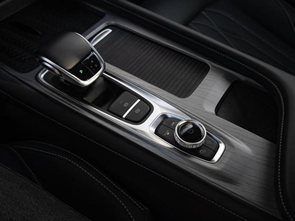 Chery Arrizo 8 с пробегом 2024 года, цена 2 598 000 рублей, 15999 км, седан, Автокод Объявления