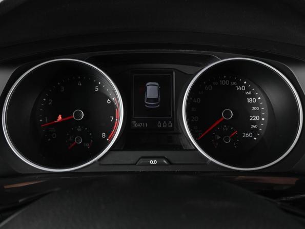 Volkswagen Tiguan II Рестайлинг с пробегом 2020 года, цена 2 389 000 рублей, 104711 км, внедорожник, Автокод Объявления