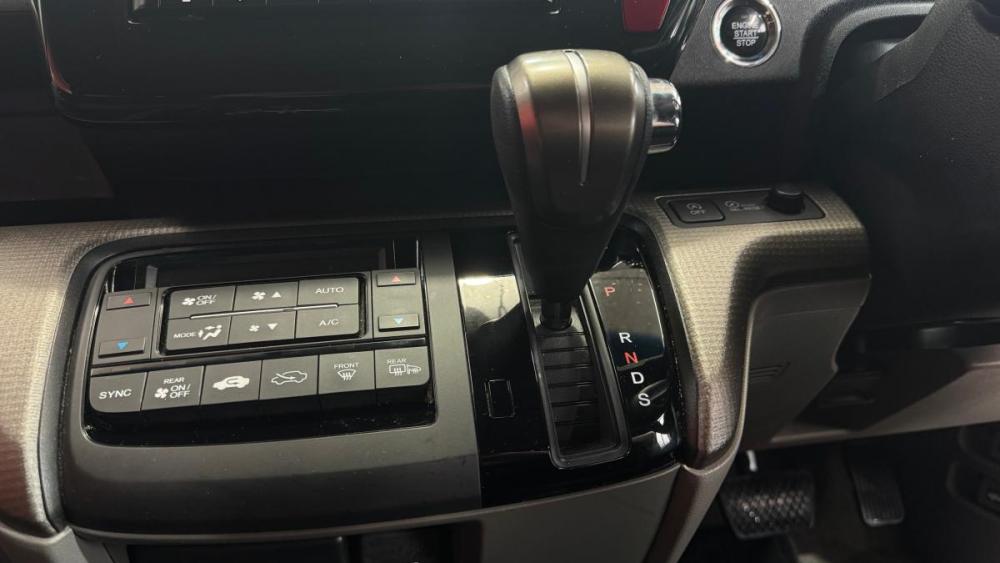 Honda Stepwgn V Рестайлинг Магнитогорск  - изображение 12