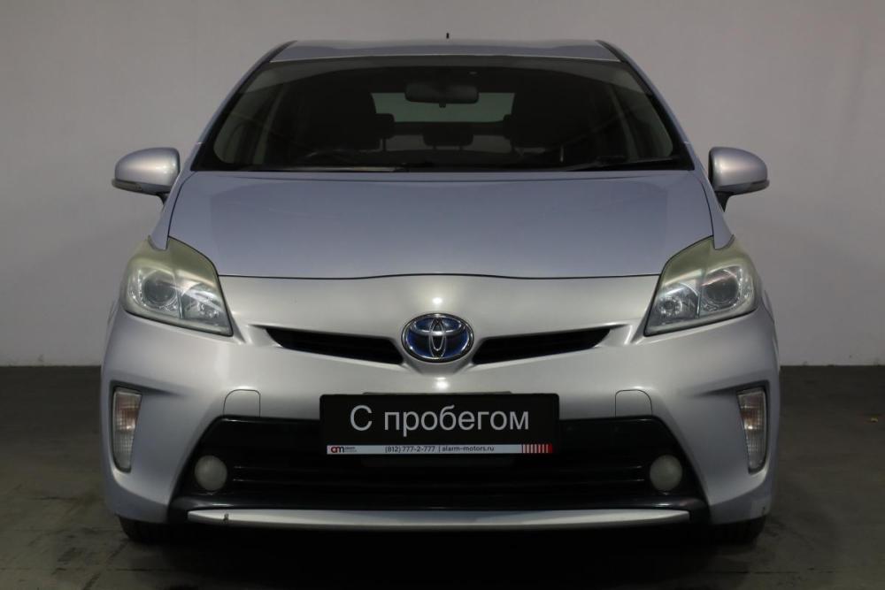Toyota Prius III Рестайлинг (XW30) Санкт-Петербург  - изображение 2